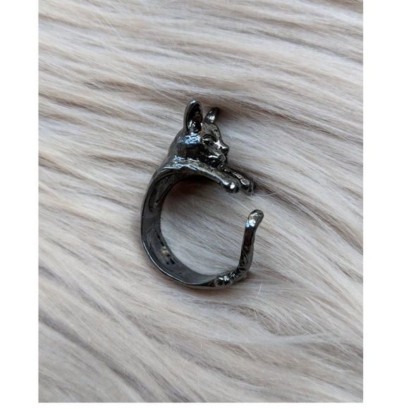 Clinging Cat Tail Ring in Bronze or Antique Silver - Picture 5 of 7